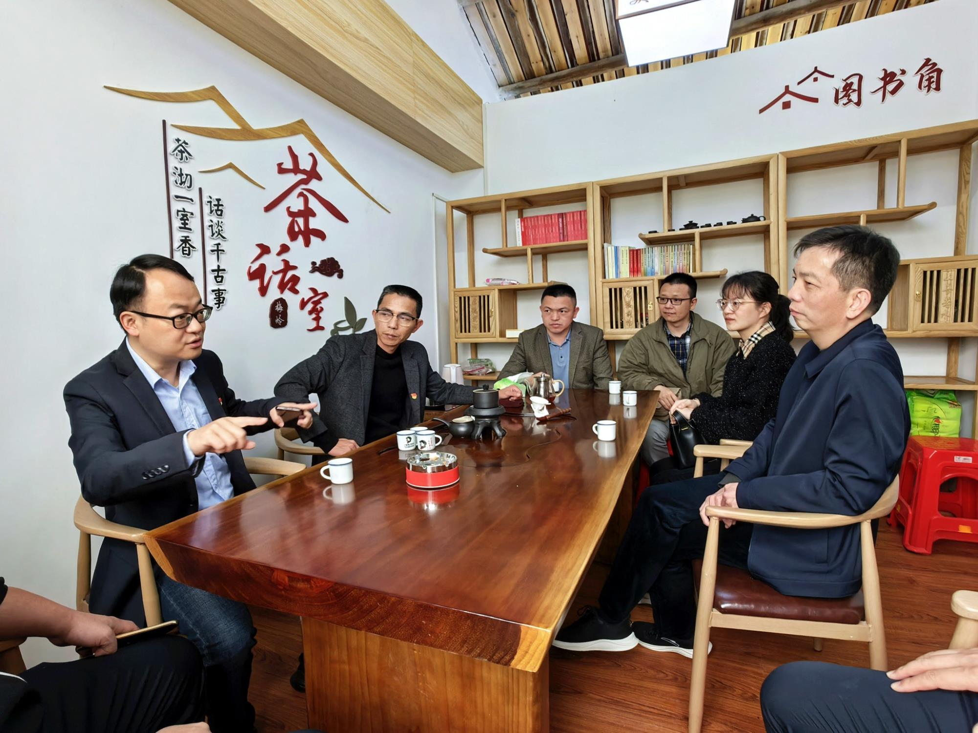 图片6-2048x2048.jpg 图片6-2048x2048.jpg